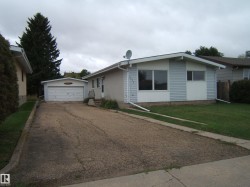 4214 48A Street   Vegreville, AB T9C 1B3