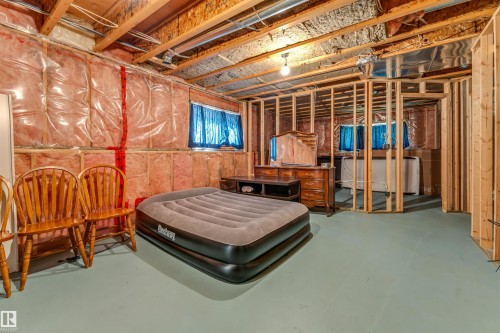 1646 Jamha Rd Nw, Edmonton, AB 