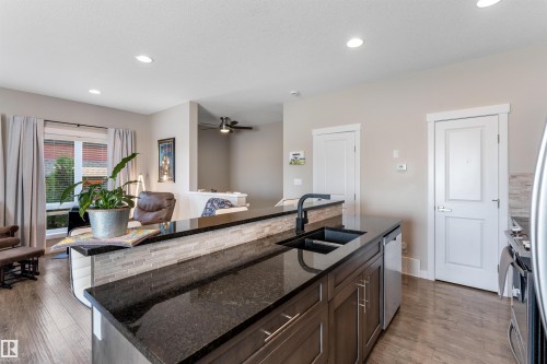 1404 Graybriar Green, Stony Plain, AB - Indoor Photo Showing Kitchen With Double Sink