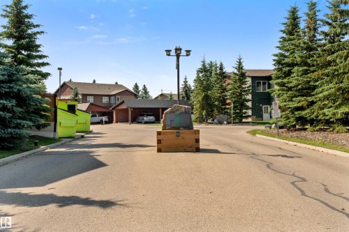 1404 Graybriar Green, Stony Plain, AB - Outdoor