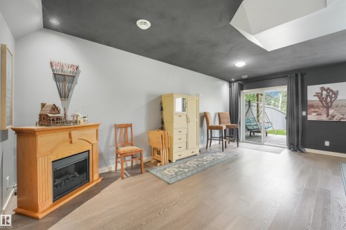 2397 Sparrow Crescent Nw, Edmonton, AB 