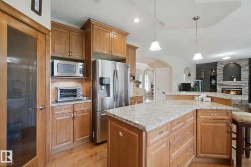 6415 Sandin Crescent Nw, Edmonton, AB 
