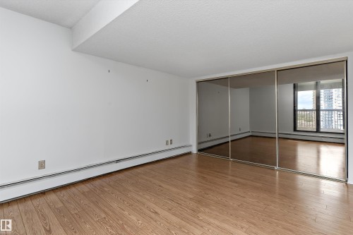 #1201 8220 Jasper Av Nw, Edmonton, AB 