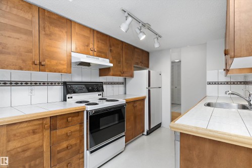 #1201 8220 Jasper Av Nw, Edmonton, AB 