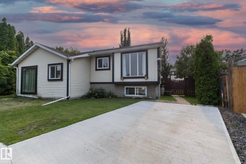 4617 35 Avenue Nw, Edmonton, AB - Outdoor