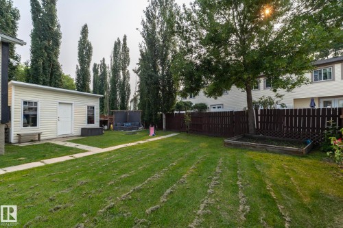 4617 35 Avenue Nw, Edmonton, AB - Outdoor