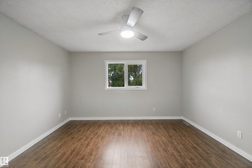 12319 47 Street Nw, Edmonton, AB 