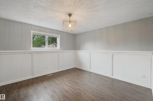 12319 47 Street Nw, Edmonton, AB 