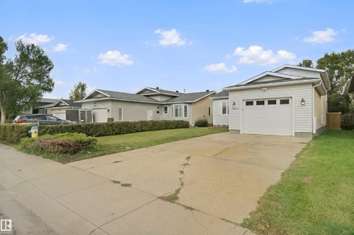 12319 47 Street Nw, Edmonton, AB 
