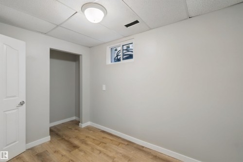 12319 47 Street Nw, Edmonton, AB 