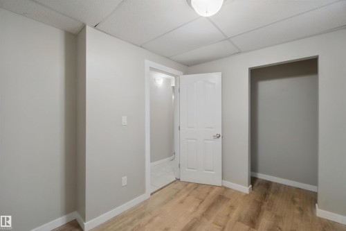 12319 47 Street Nw, Edmonton, AB 