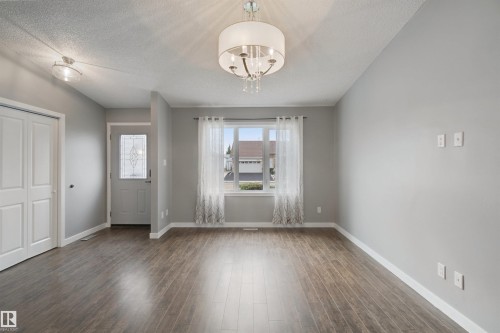 12319 47 Street Nw, Edmonton, AB 