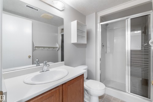 8144 190 Street Nw, Edmonton, AB 