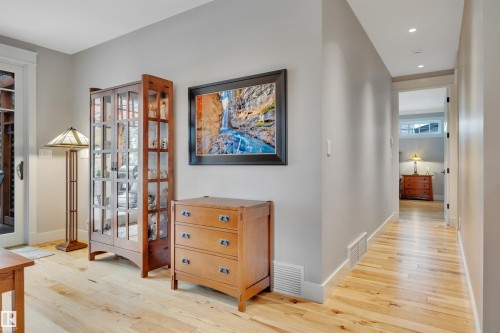 99 Brander Drive Nw, Edmonton, AB 
