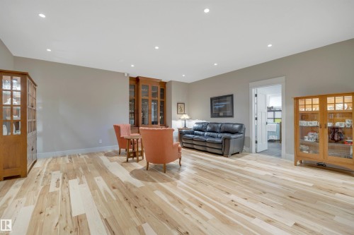 99 Brander Drive Nw, Edmonton, AB 