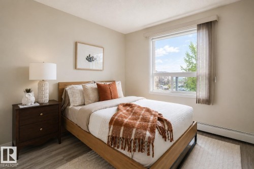 #3303 9351 Simpson Dr Nw Nw, Edmonton, AB - Indoor Photo Showing Bedroom