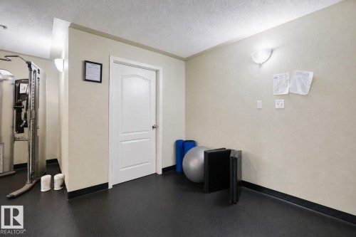 #3303 9351 Simpson Dr Nw Nw, Edmonton, AB - Indoor Photo Showing Other Room