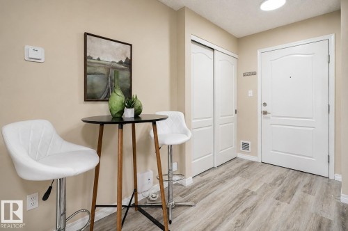 #3303 9351 Simpson Dr Nw Nw, Edmonton, AB - Indoor Photo Showing Other Room