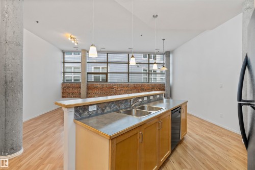 #202 10123 112 St Nw, Edmonton, AB 