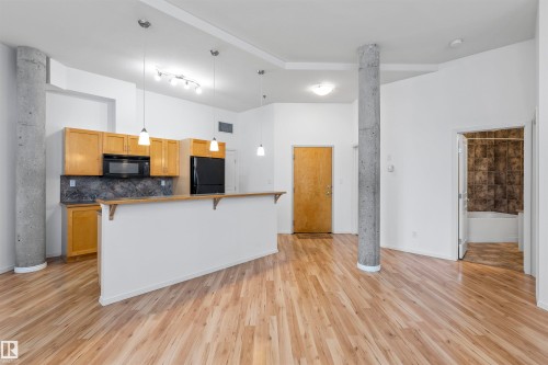 #202 10123 112 St Nw, Edmonton, AB 