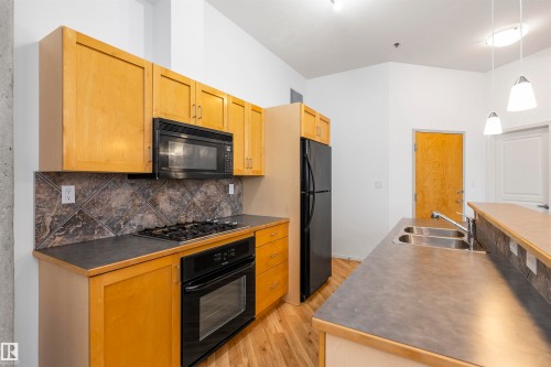 #202 10123 112 St Nw, Edmonton, AB 