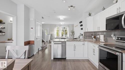 5839 Mullen Place Nw, Edmonton, AB 
