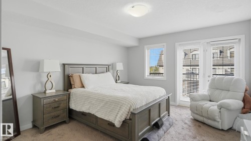 5839 Mullen Place Nw, Edmonton, AB 
