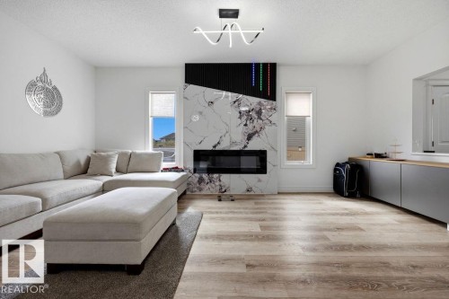 13703 166 Avenue Nw, Edmonton, AB - Indoor Photo Showing Living Room With Fireplace