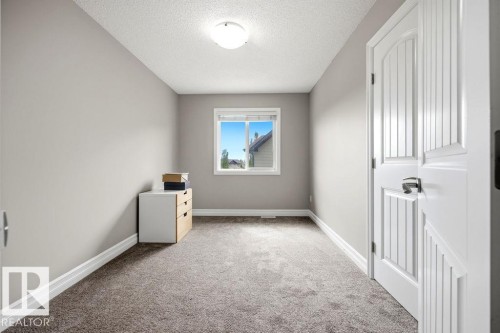 13703 166 Avenue Nw, Edmonton, AB - Indoor