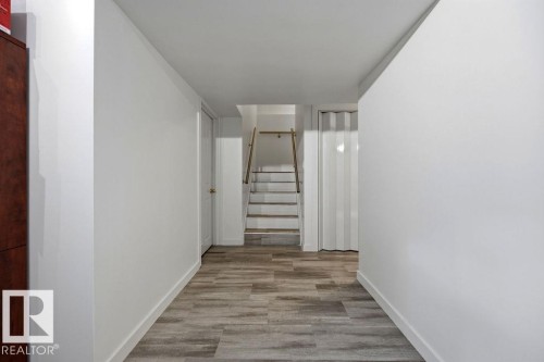 13703 166 Avenue Nw, Edmonton, AB - Indoor Photo Showing Other Room