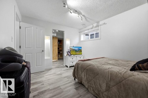 13703 166 Avenue Nw, Edmonton, AB - Indoor Photo Showing Bedroom