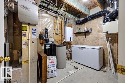 13703 166 Avenue Nw, Edmonton, AB - Indoor Photo Showing Basement
