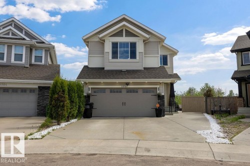 13703 166 Avenue Nw, Edmonton, AB - Outdoor With Facade
