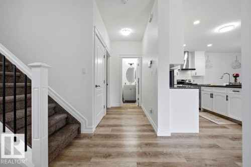 13703 166 Avenue Nw, Edmonton, AB - Indoor