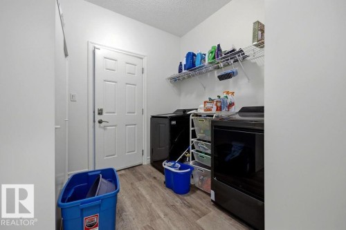 13703 166 Avenue Nw, Edmonton, AB - Indoor