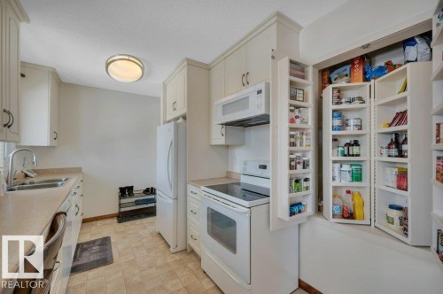 14210 22A Street Nw, Edmonton, AB 