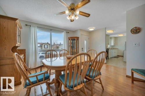 14210 22A Street Nw, Edmonton, AB 