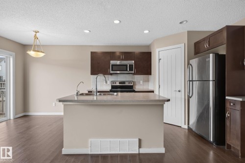 626 42 Avenue Nw, Edmonton, AB 