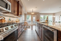 11122 52 Street NW  Edmonton, AB T5W 3H7