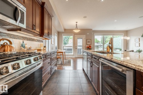 11122 52 Street Nw, Edmonton, AB 
