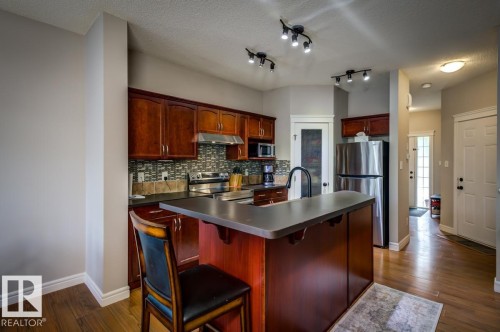 11612 17 Avenue Sw, Edmonton, AB 