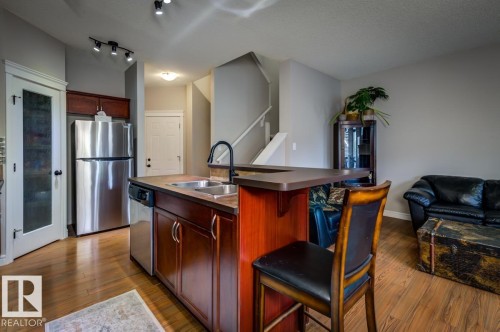 11612 17 Avenue Sw, Edmonton, AB 