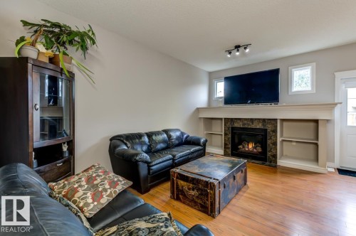 11612 17 Avenue Sw, Edmonton, AB 
