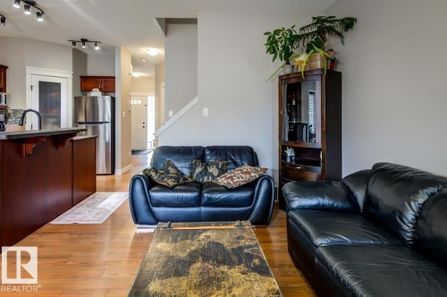 11612 17 Avenue Sw, Edmonton, AB 
