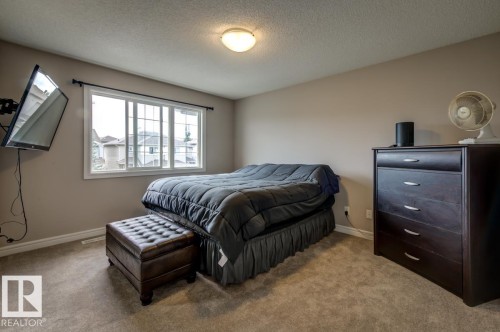 11612 17 Avenue Sw, Edmonton, AB 