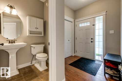 11612 17 Avenue Sw, Edmonton, AB 