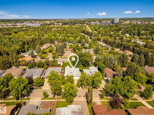 Residential property with mature trees and established landscaping - 11 Brunswick Crescent, St. Albert, AB 
