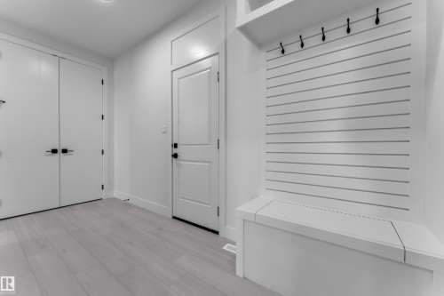 266 Falcon Crescent, Leduc, AB 