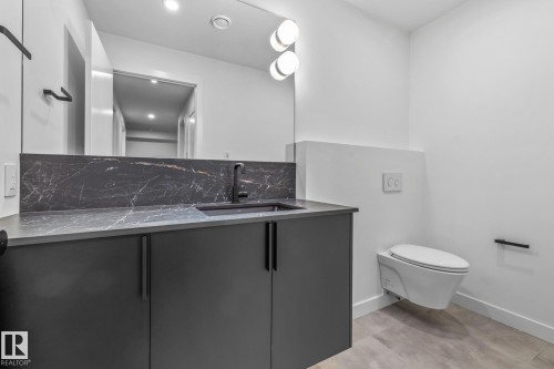 8815 142 Street Nw, Edmonton, AB 
