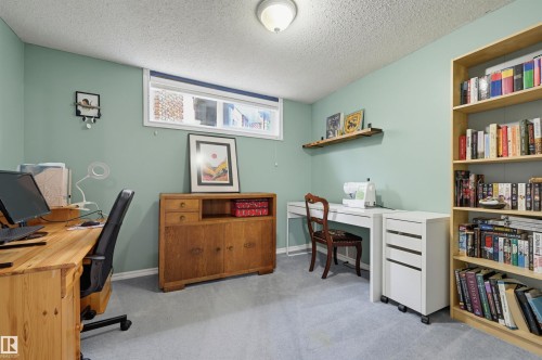 11423 35 Avenue Nw, Edmonton, AB 